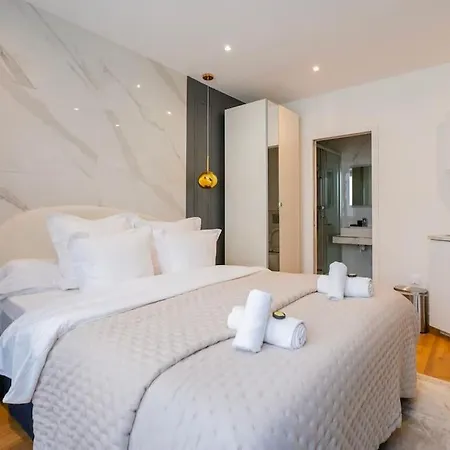 Appartamento Luxurious With Stylish Design And Comfort - 104 Parigi